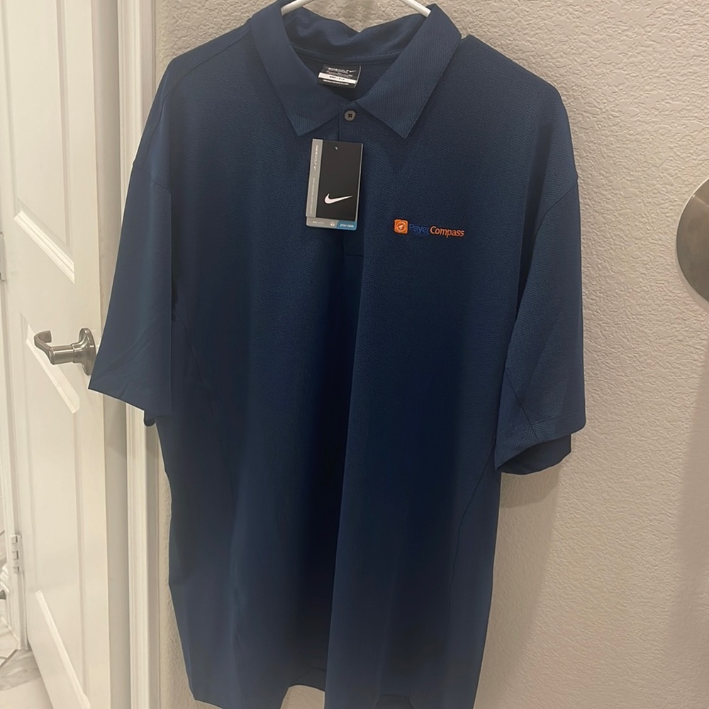 Men’s Nike golf polo navy blue dri-fit NWT